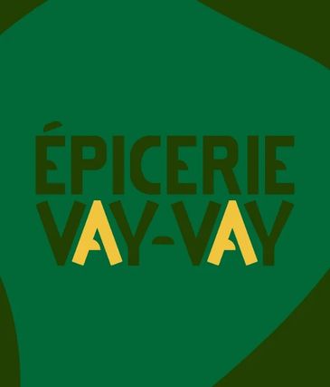 Logo « Épicerie Vay-Vay » en grandes lettres vert foncé dont les deux A sont jaunes, sur fond vert vif bordé de formes vert sombre.
